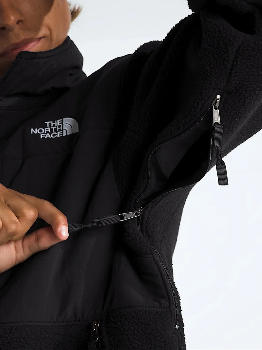 The North Face Men’s Fleece Jacket Black Size M New Without Tags
